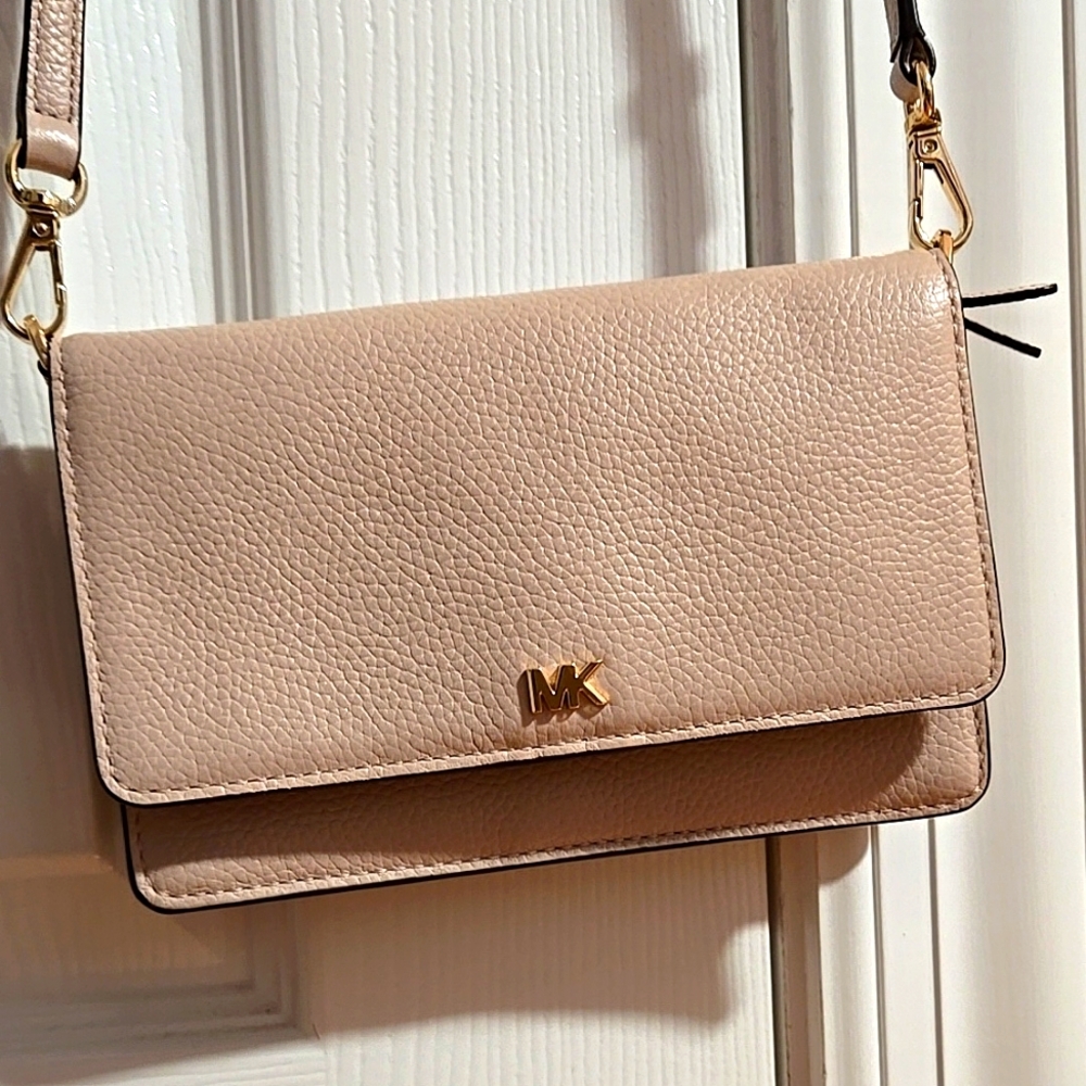 MICHAEL KORS Pink Crossbody Bag Purse